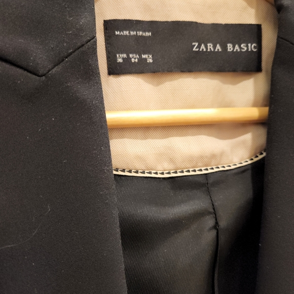 ZARA Black Blazer - Picture 2 of 3